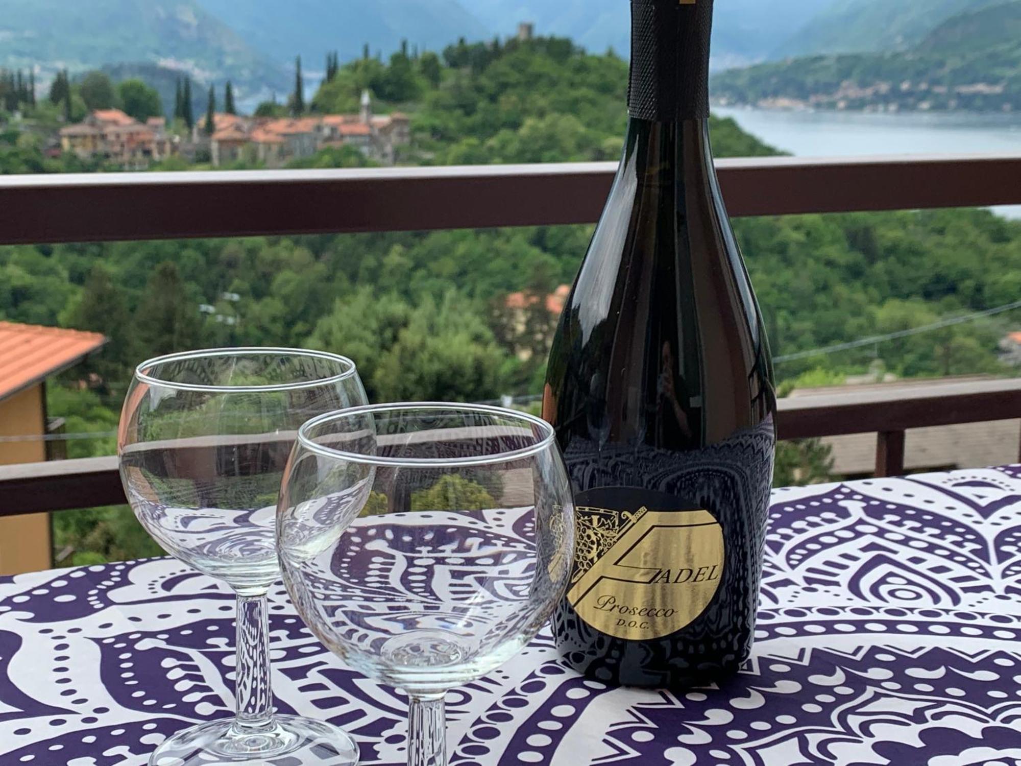 Dolce Vita - Fantastic View -Free Wi-Fi & Late Check-Out Perledo Eksteriør billede